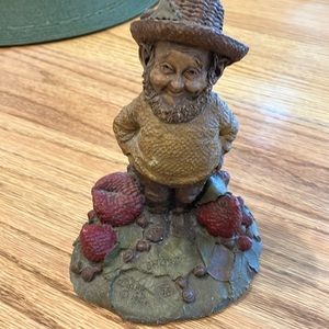 Tom Clark gnome Shorty